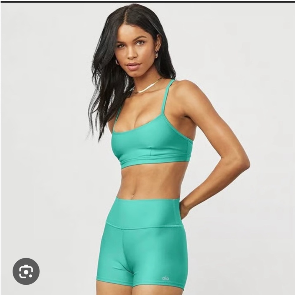 ALO Yoga 3 piece Set - Ocean Teal Bralette, High-Waist Shorts & Leggings